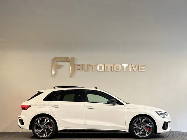 Audi A3 view 8