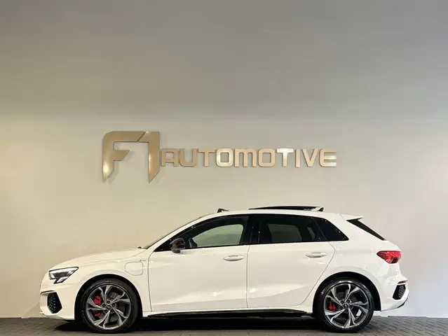 Audi A3 view 7
