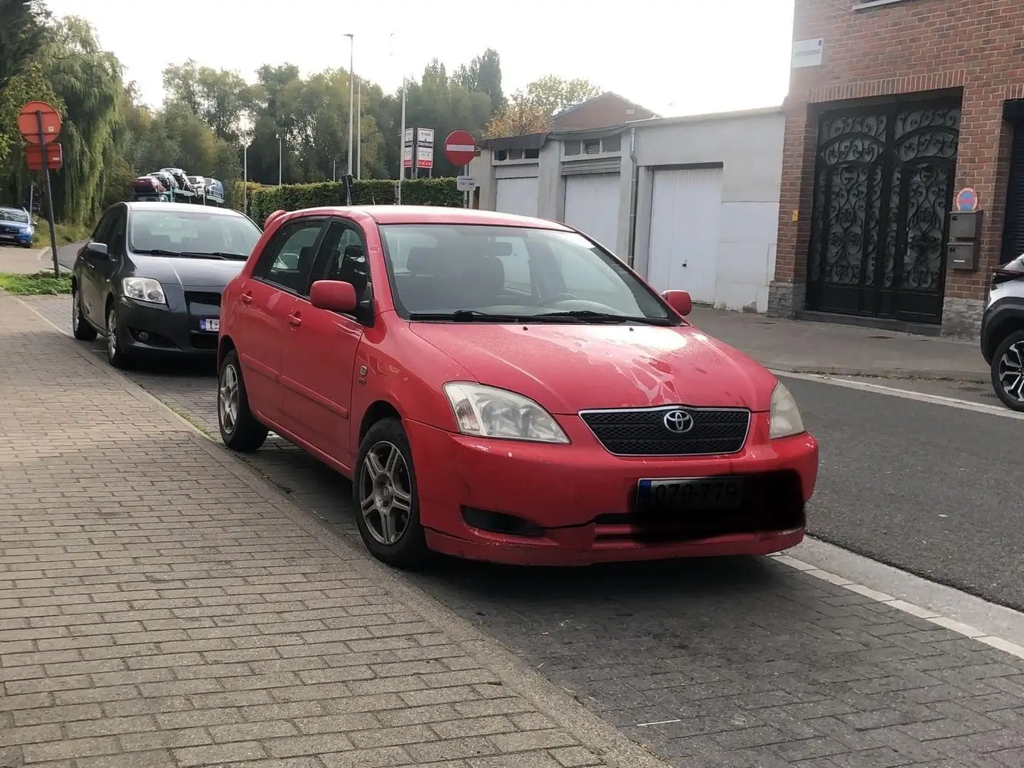 Toyota Corolla 1.4i VVT-i 16v Linea Sol Rouge - 2