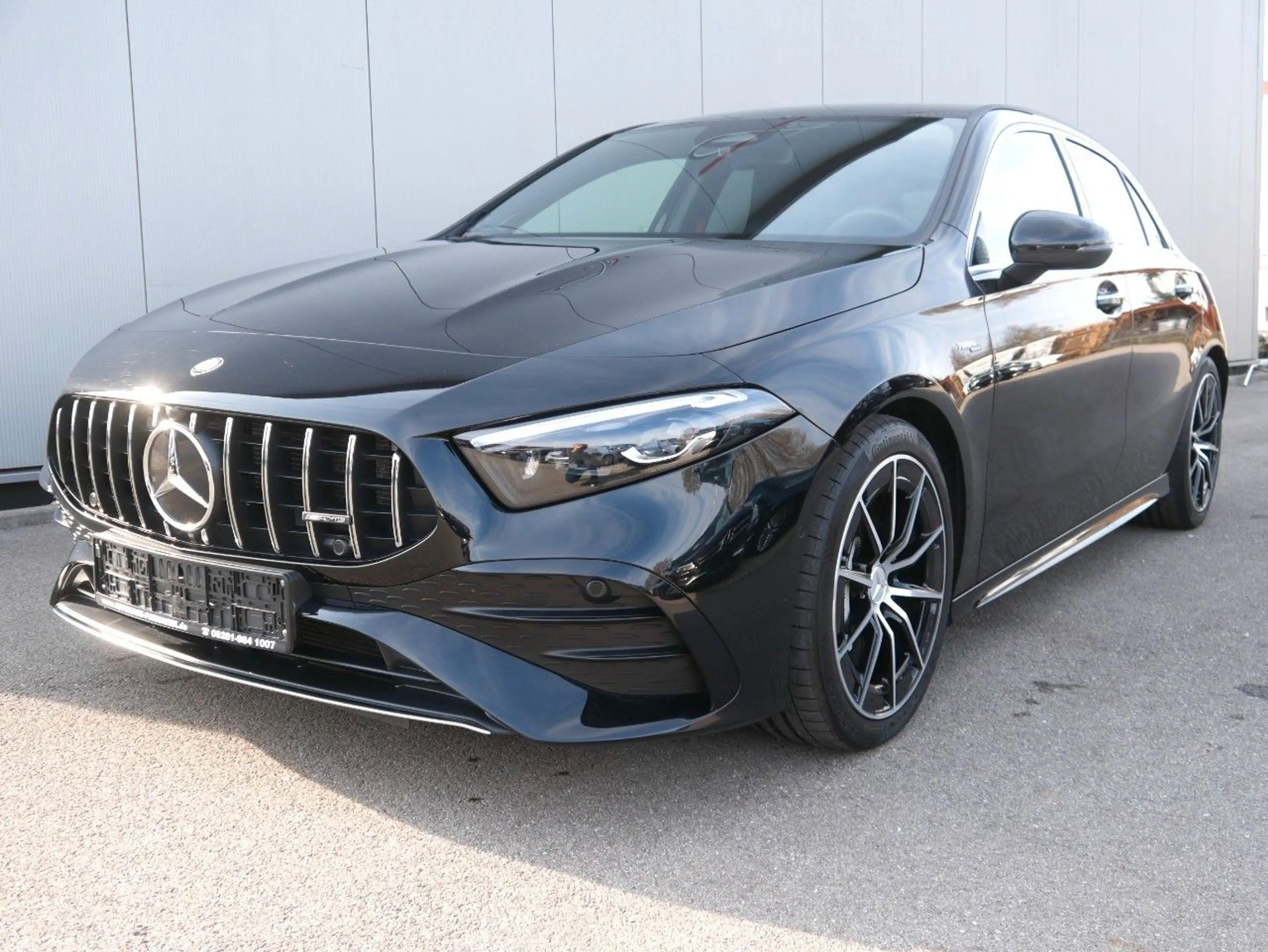 Mercedes-Benz A 35 AMG 4Matic NAVI/LED/BURM/PREMIUM