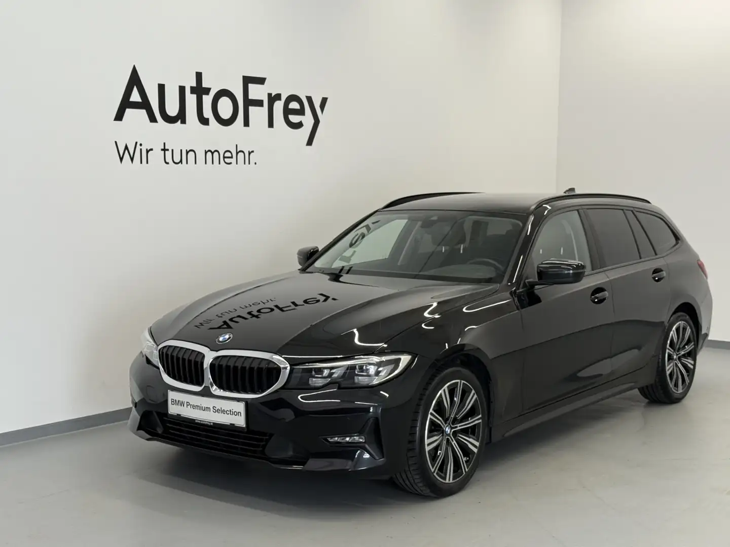 BMW 320 320d xDrive Schwarz - 1
