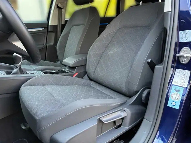 Volkswagen Golf view 15