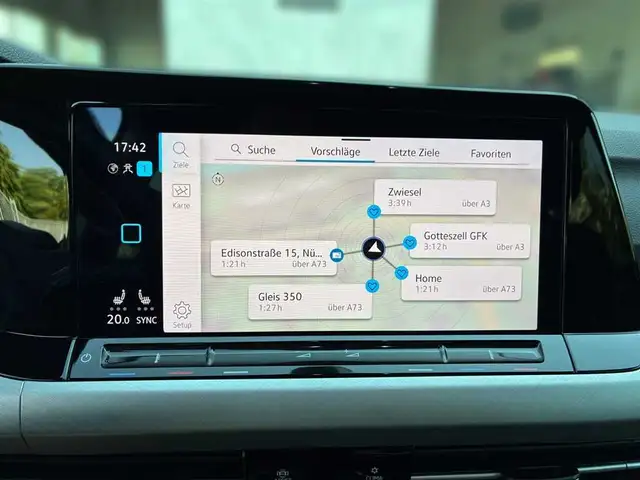 Volkswagen Golf view 10