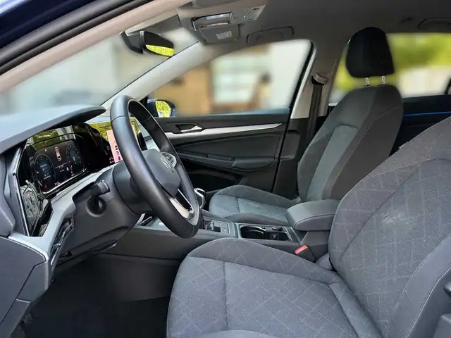 Volkswagen Golf view 8