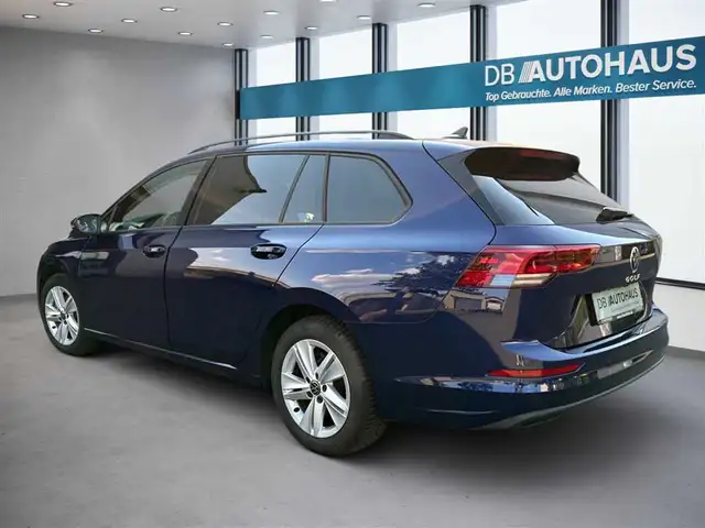 Volkswagen Golf view 6