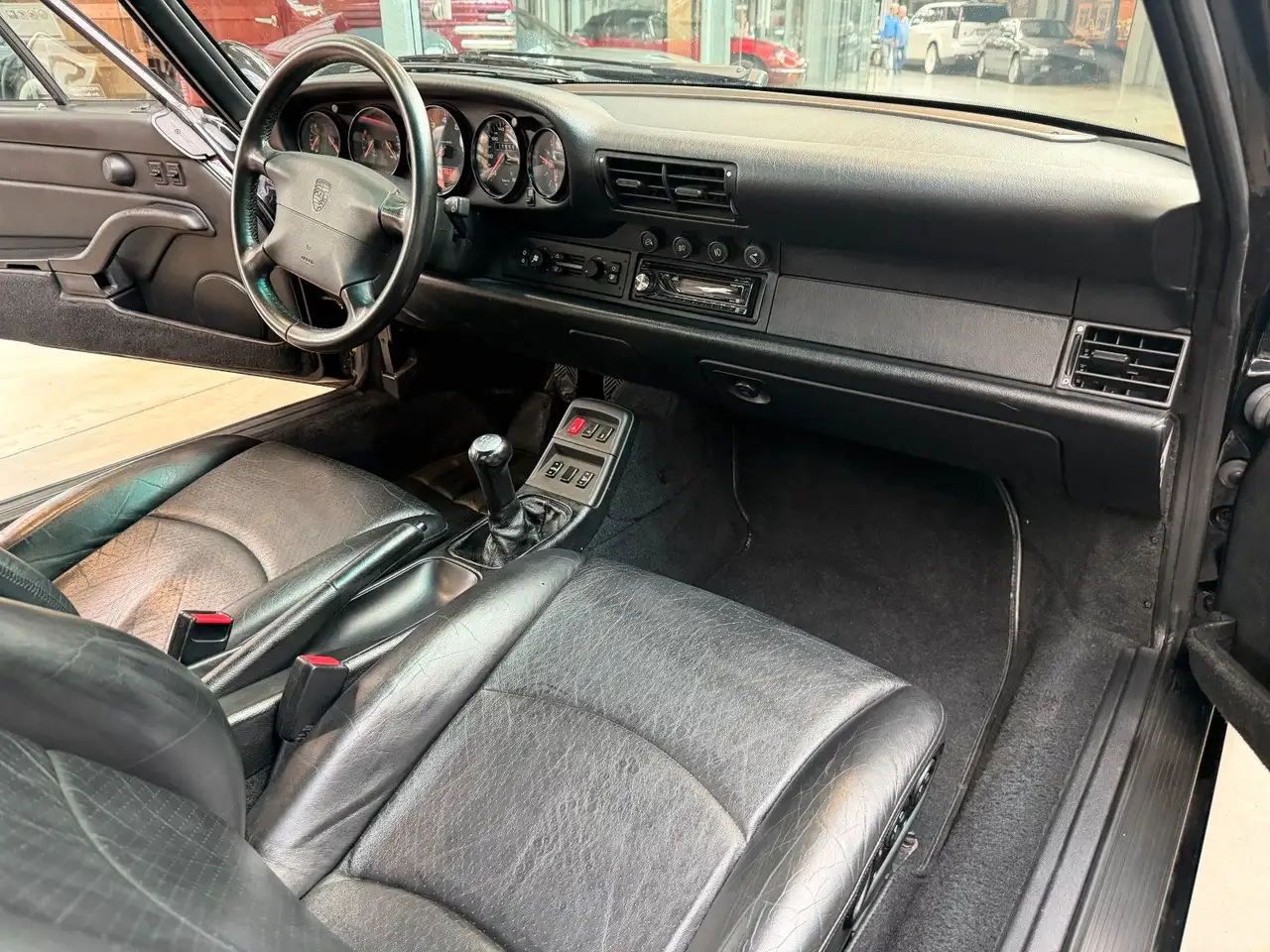 Porsche 993 Carrera Cabriolet BRD Schalter, foto 6