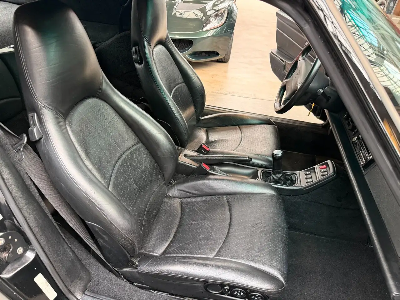 Porsche 993 Carrera Cabriolet BRD Schalter, foto 7