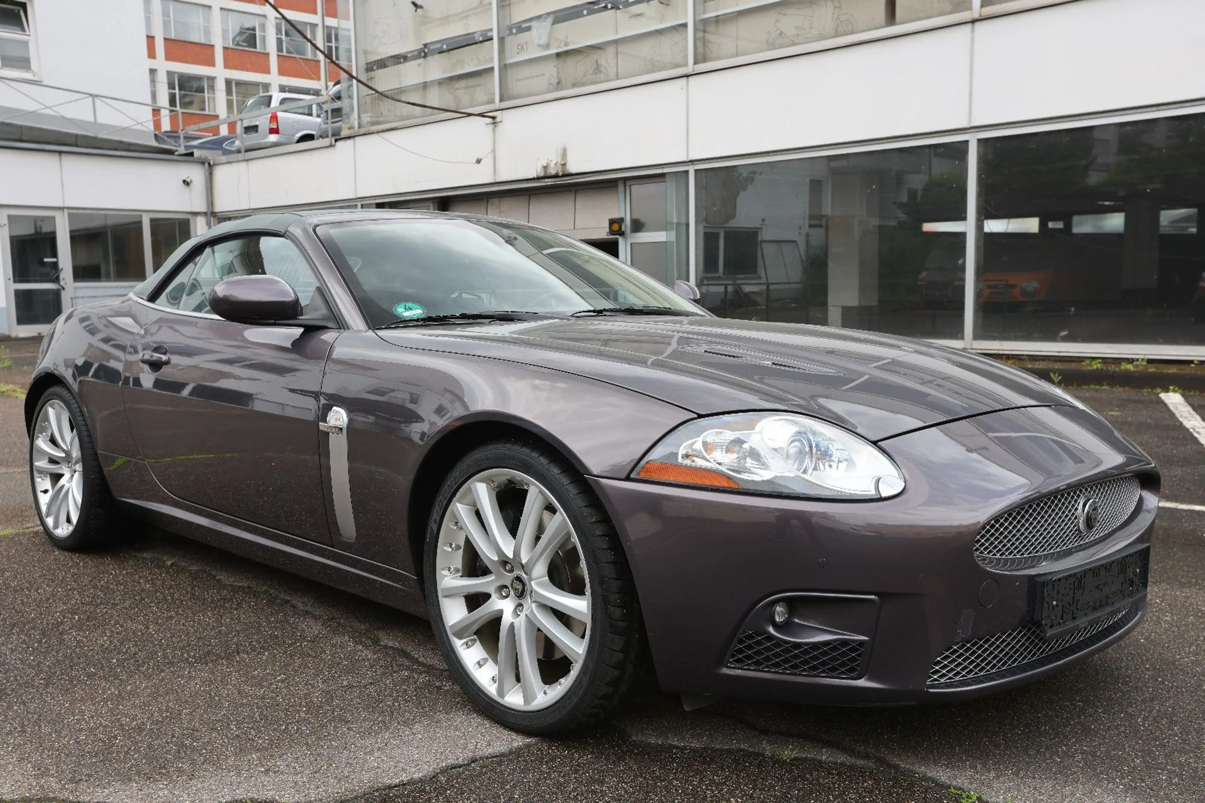 Jaguar XKR — photo 3