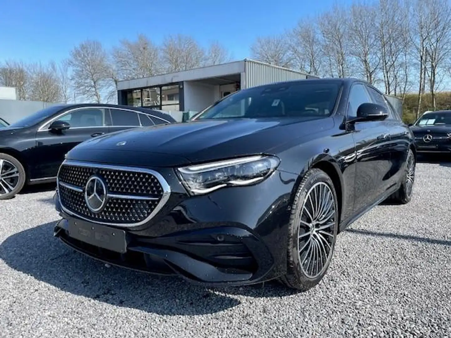 Mercedes-Benz E 300 Berline E 300e AMG Line Zwart - 1