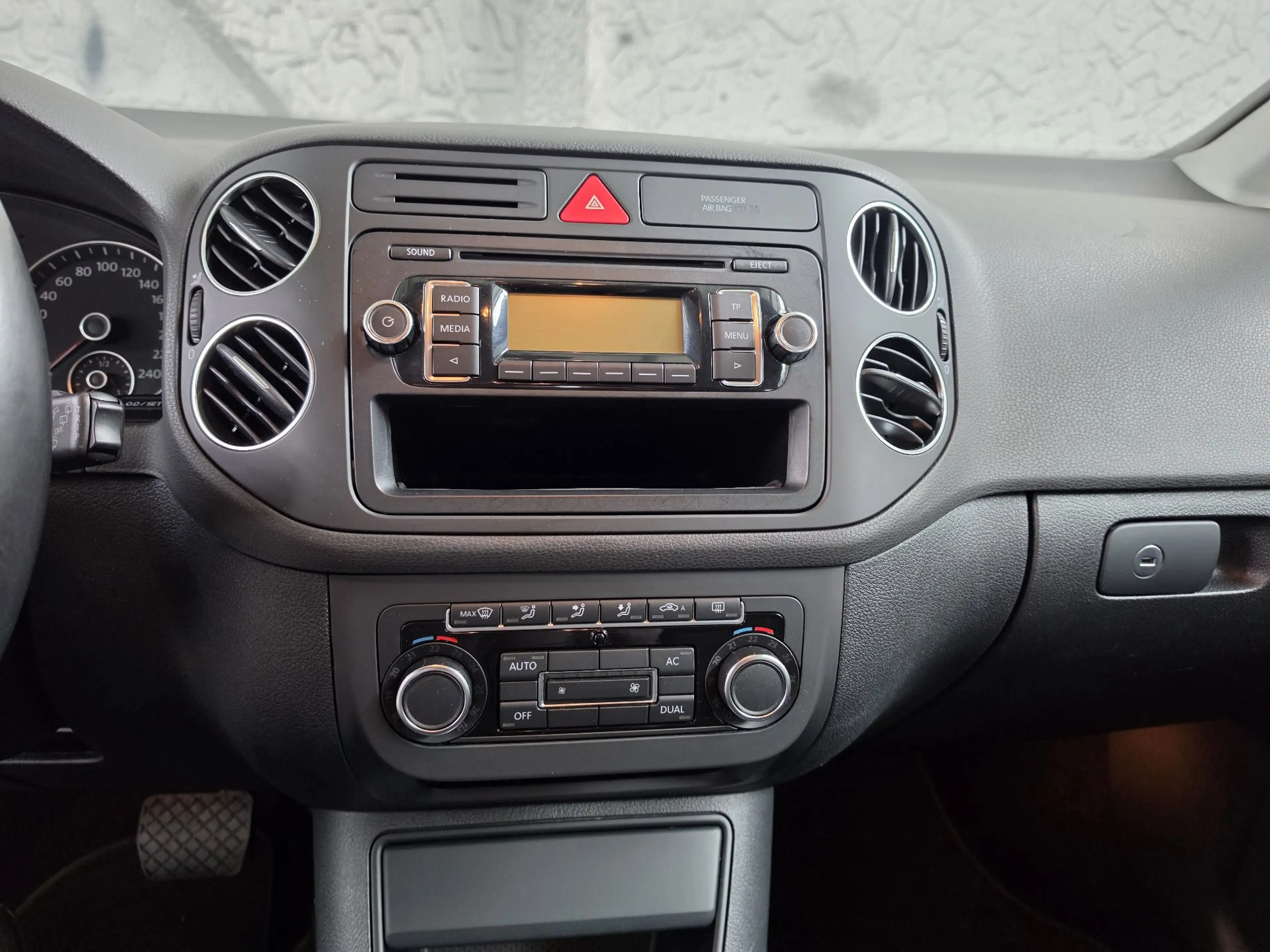 Volkswagen Golf Plus Comfortline — photo 16