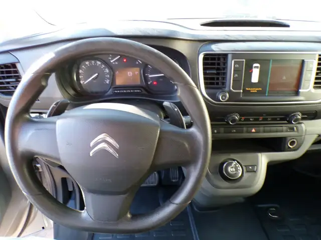Citroen Jumpy view 15