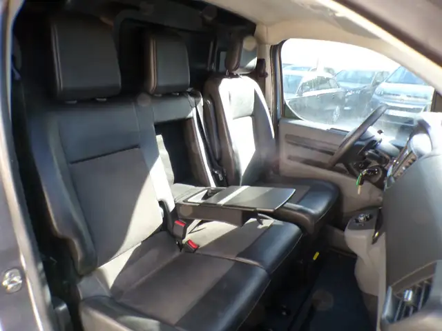 Citroen Jumpy view 10
