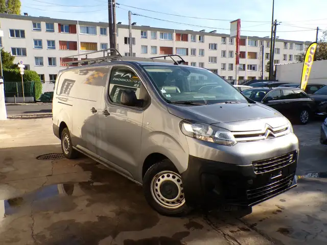 Citroen Jumpy view 3
