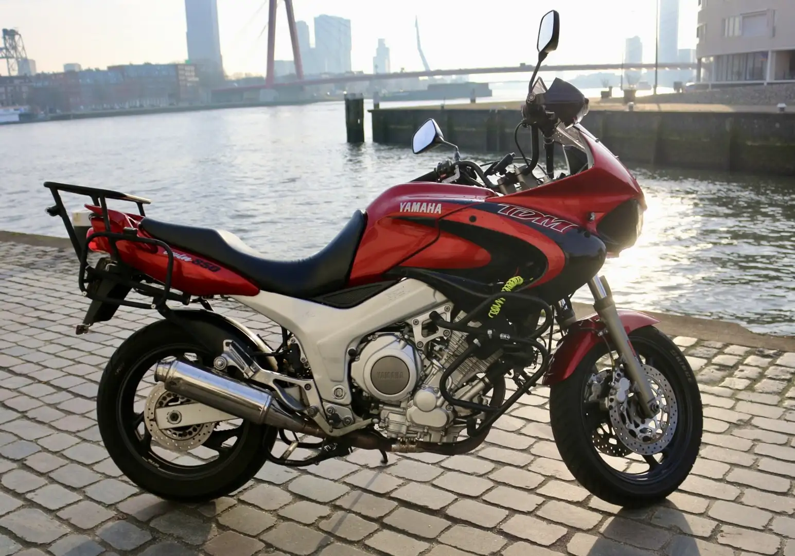 Yamaha TDM 850 4TX Rood - 1