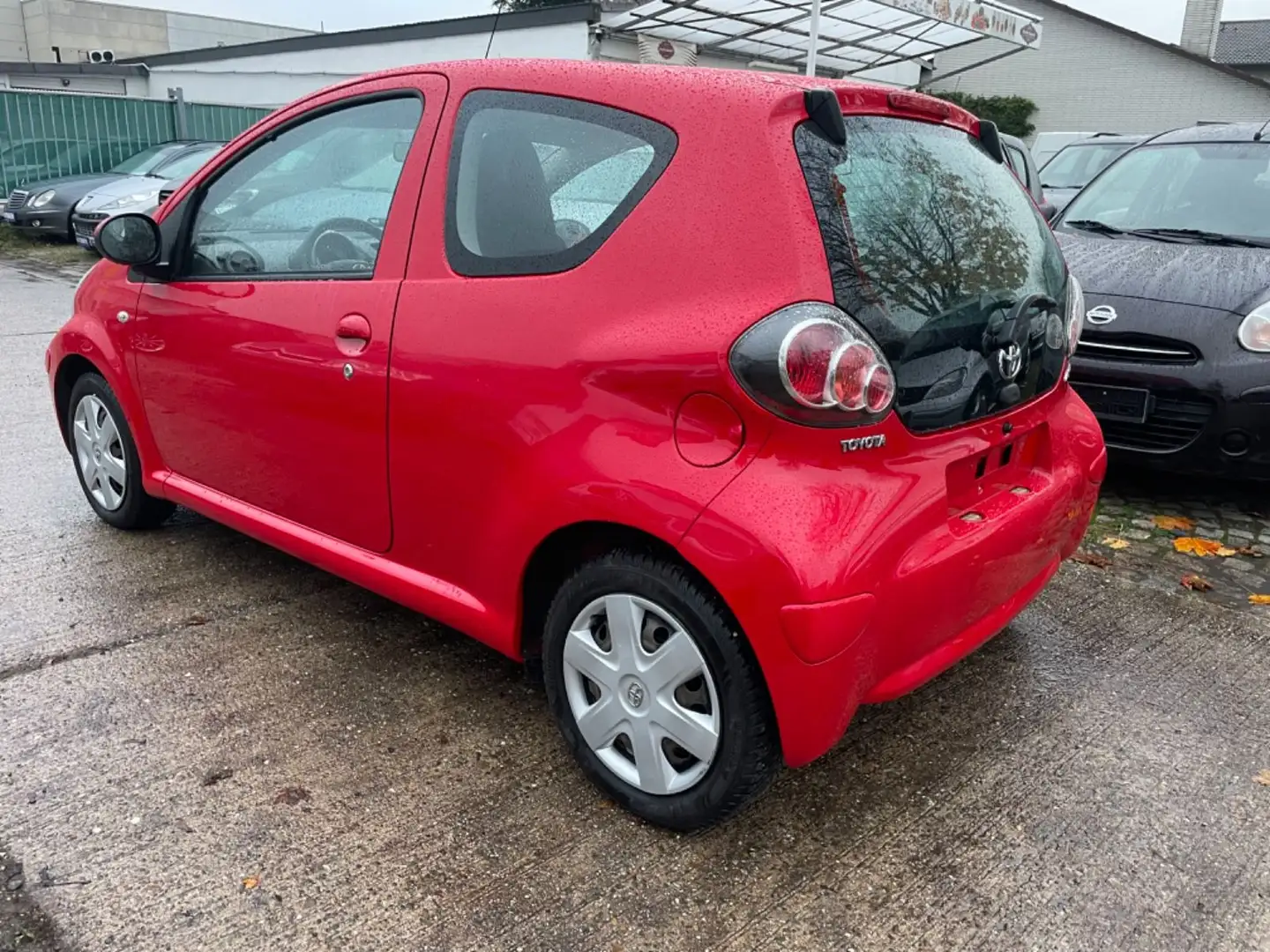 Toyota Aygo AYGO Cool KLIMA Rosso - 2