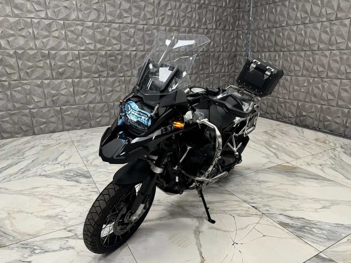 BMW R 1250 GS Adventure Triple Black Noir - 1