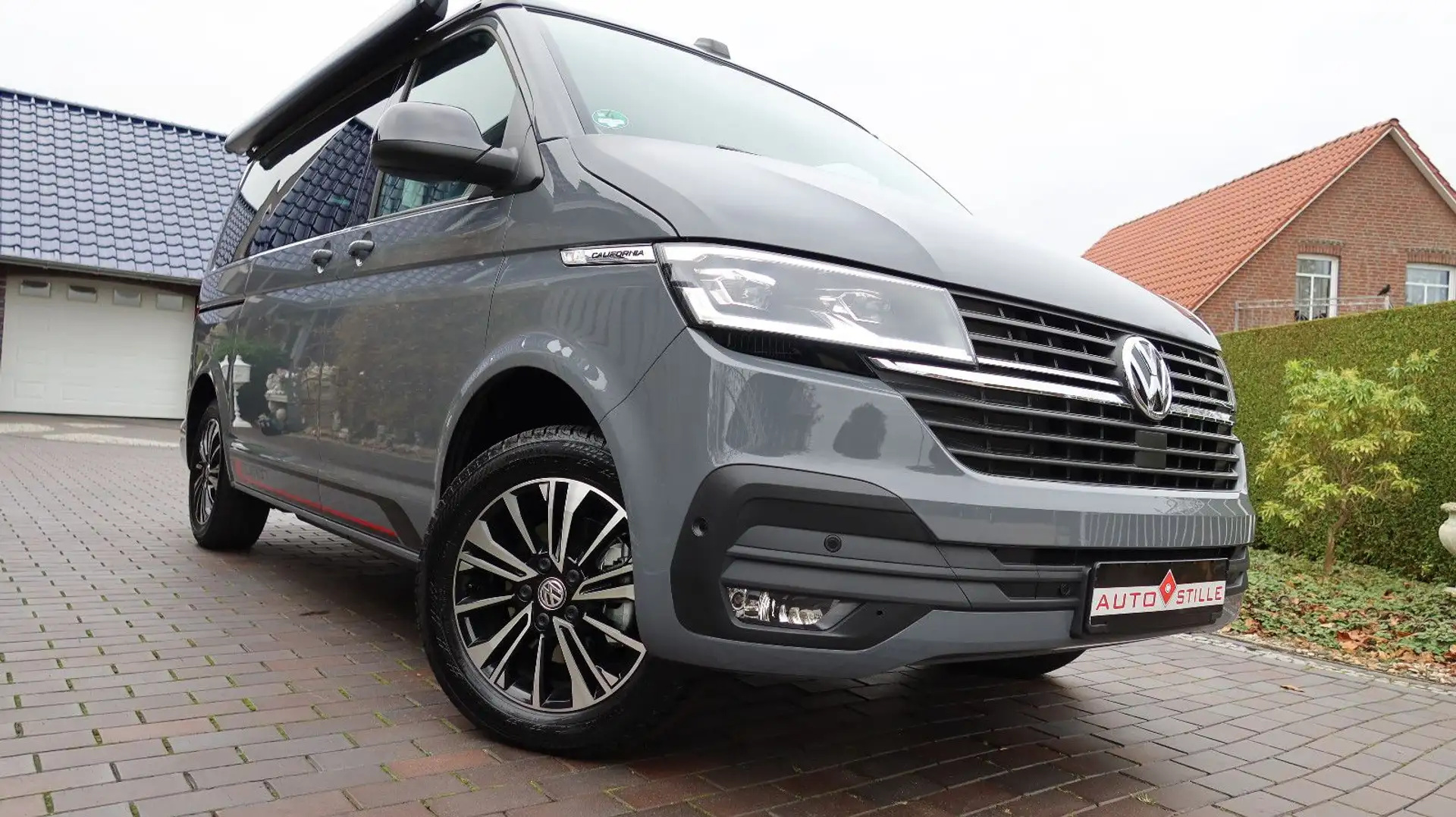 Volkswagen T6 California T6.1California TDI°Beach Camper° Edition°ACC°AHK Grau - 1