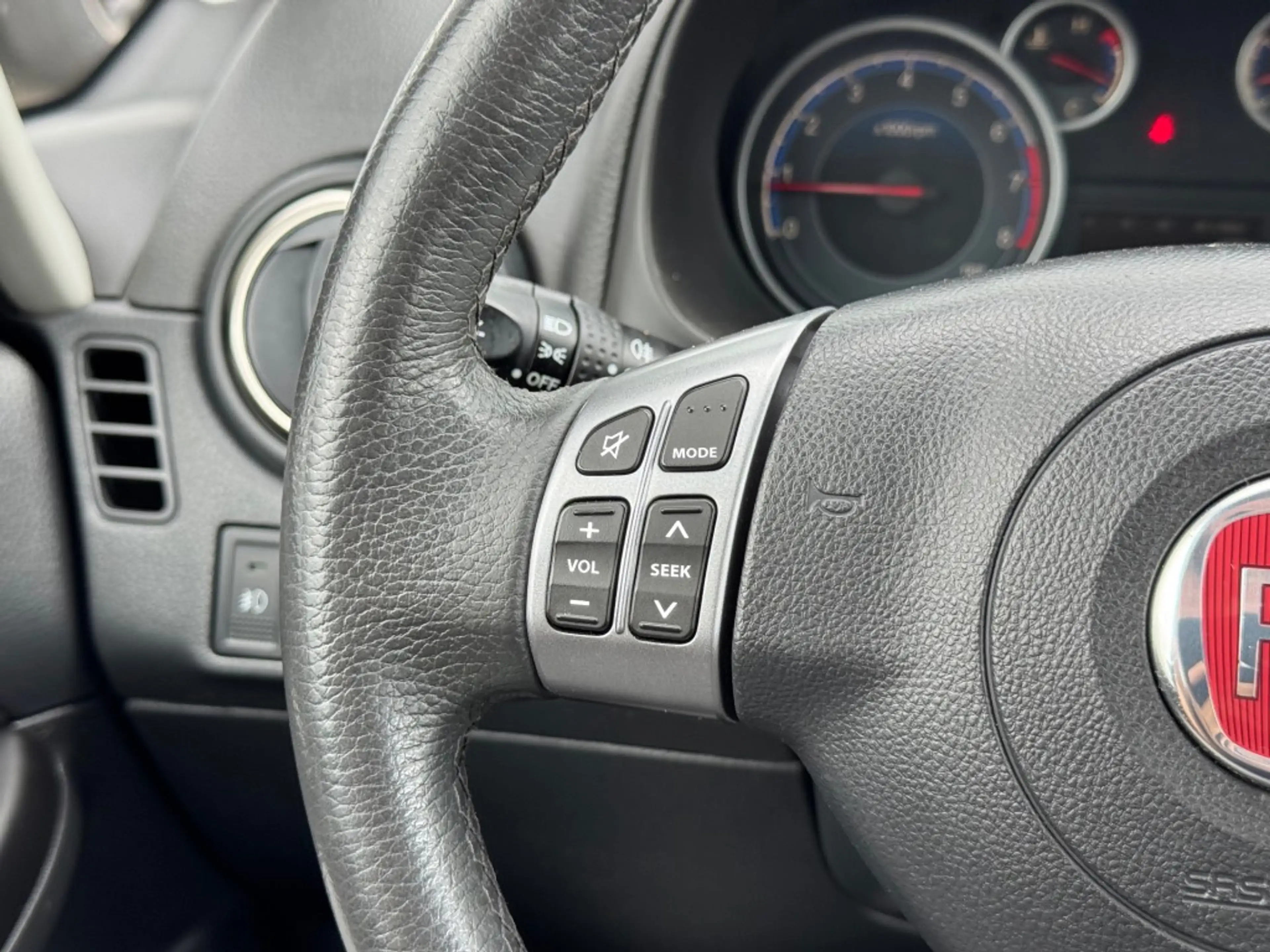 Fiat Sedici 1.6-16V Emotion - navi - apple carplay/android aut — photo 7