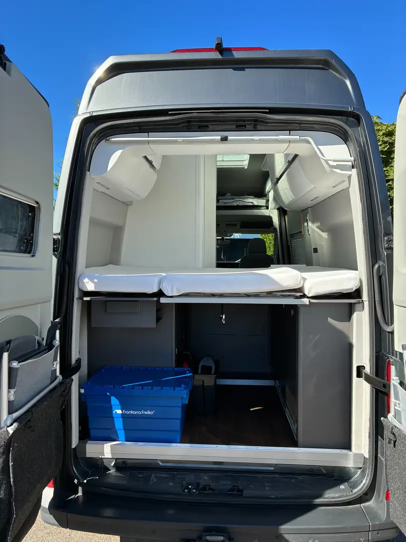 Volkswagen Grand California Grand California Autm. VA 600 Grau - 2