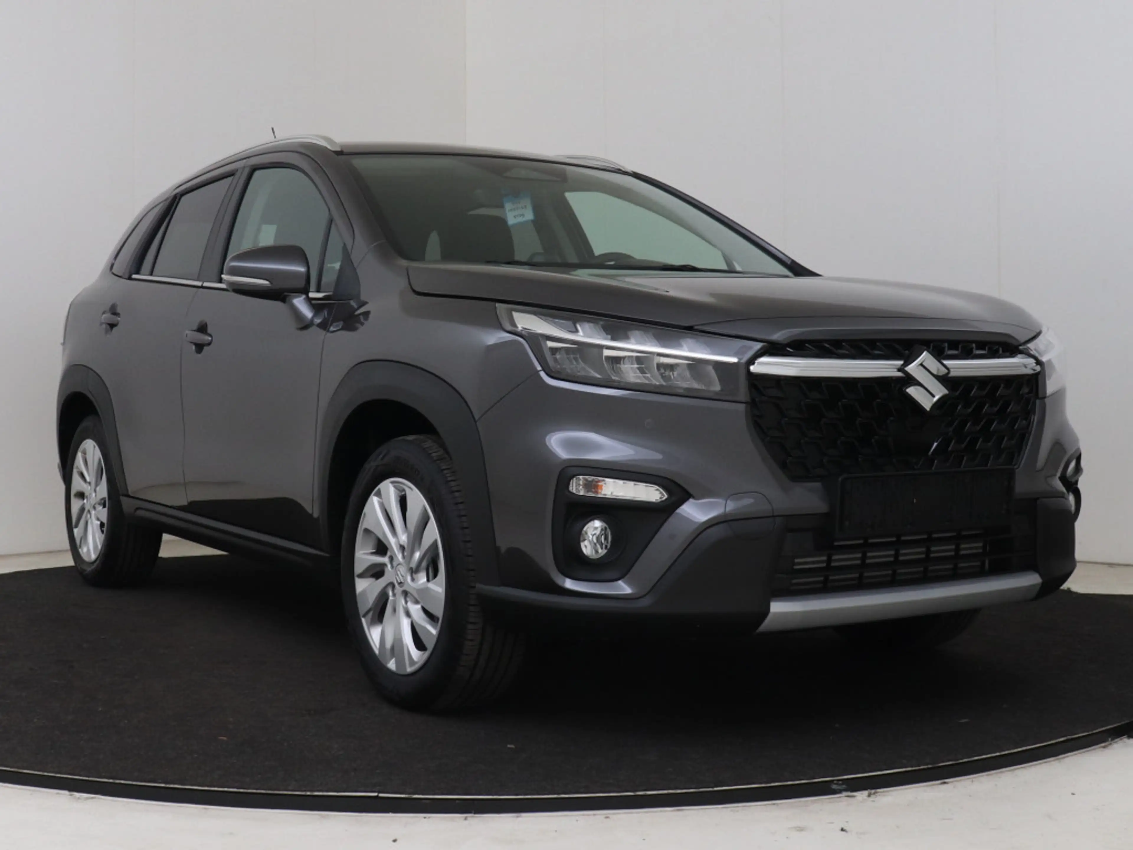Suzuki S-Cross 1.4 Boosterjet Select Smart Hybrid Van €34598 Voor — photo 15