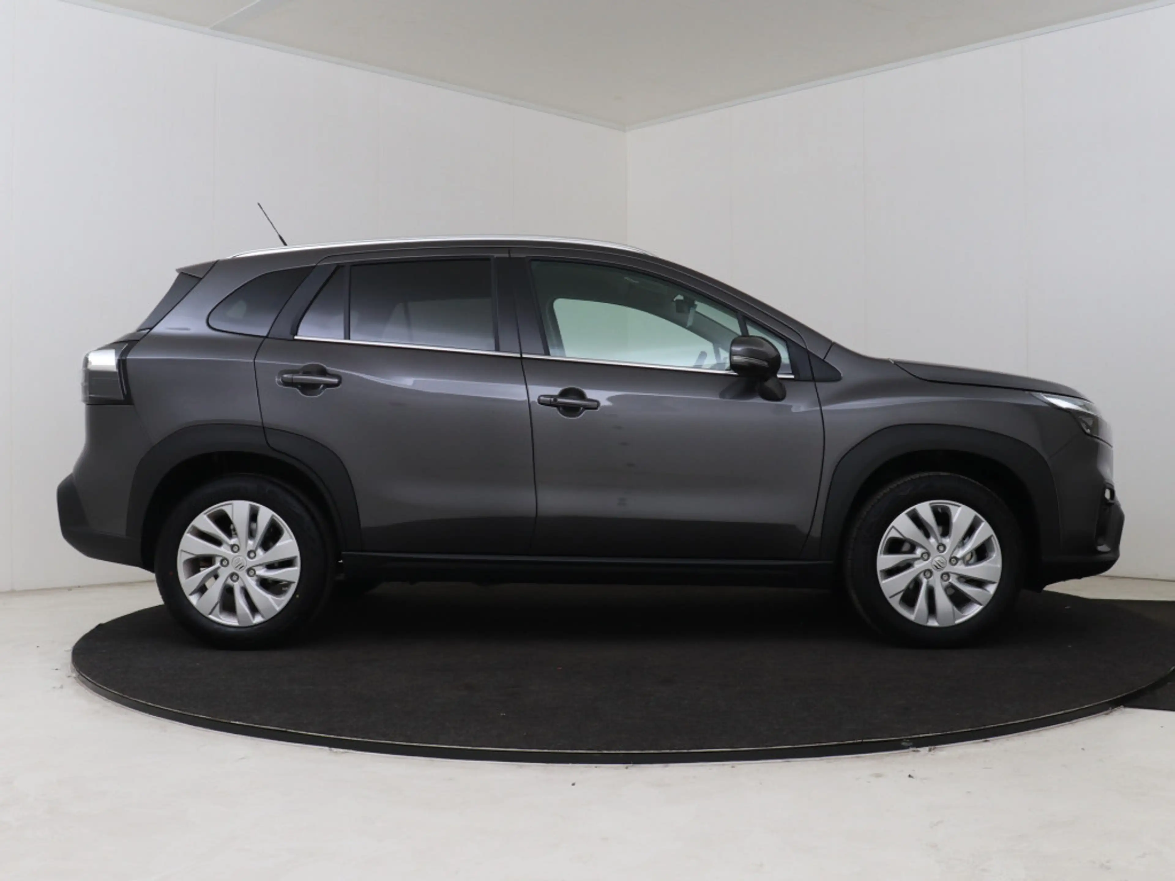 Suzuki S-Cross 1.4 Boosterjet Select Smart Hybrid Van €34598 Voor — photo 14