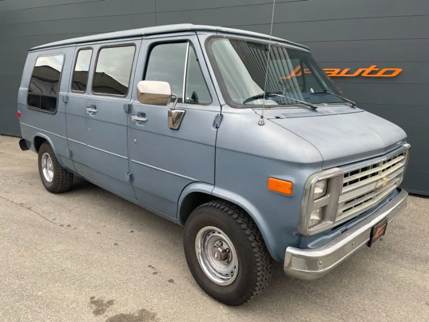 Chevrolet Chevy Van G20 Azul - 1