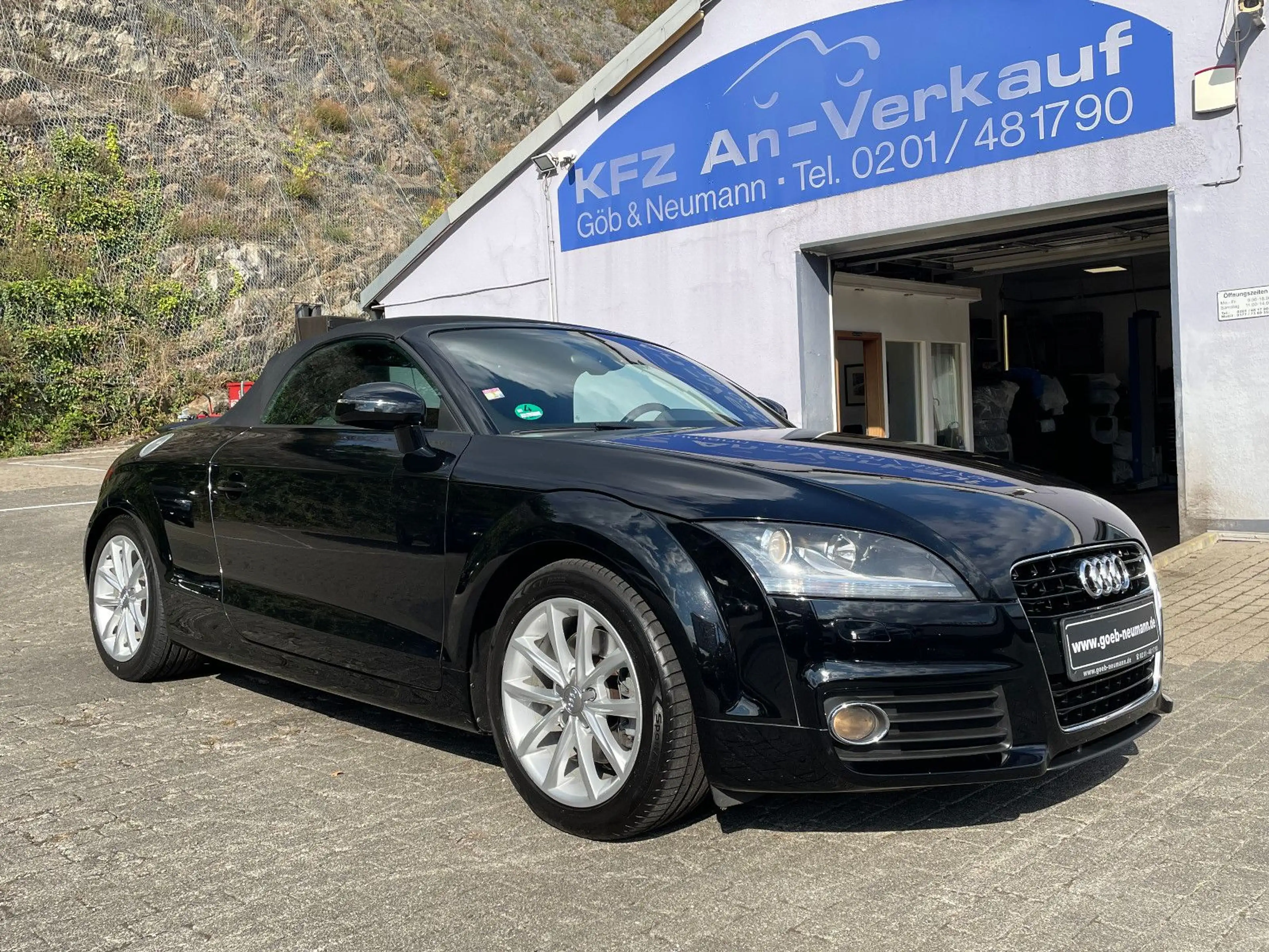 Audi TT 1.8 TFSI Cabrio Autom MMI Navi+ 17"