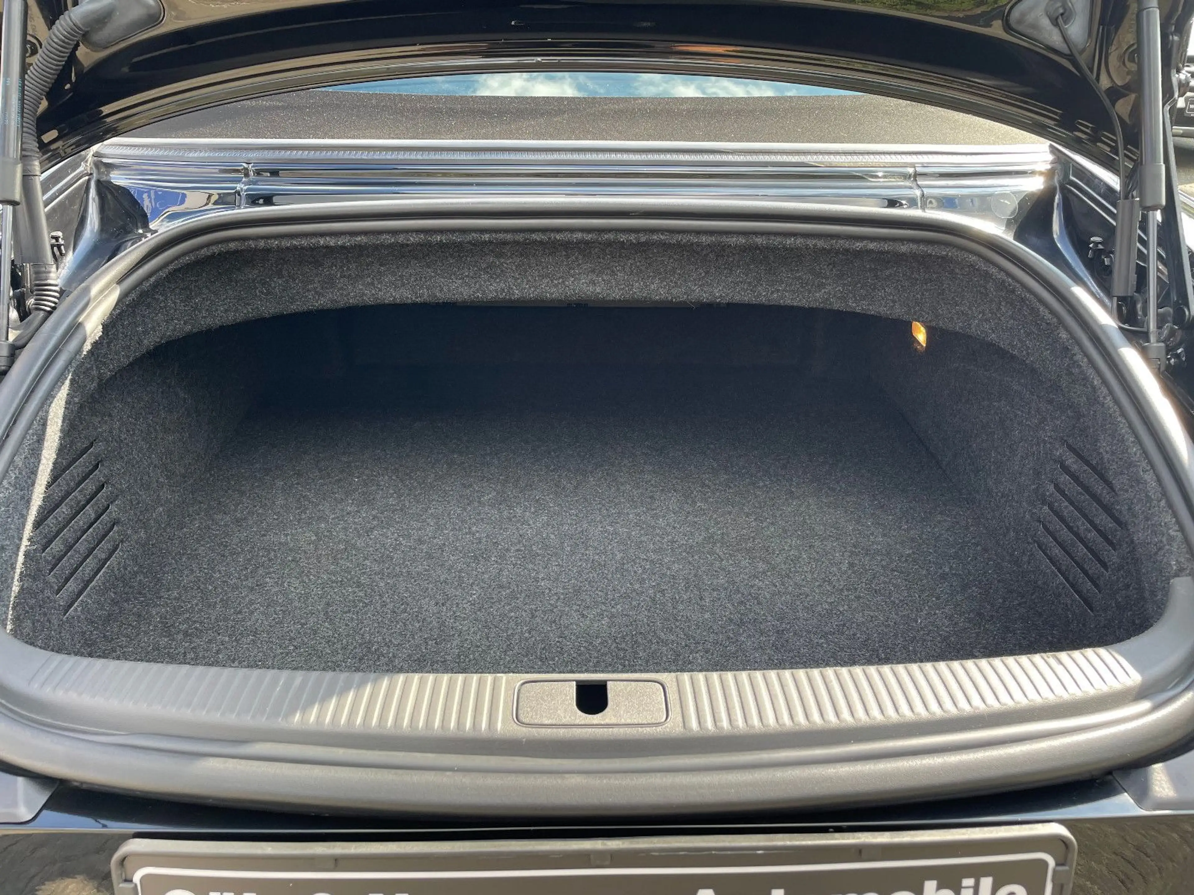 Audi TT 1.8 TFSI Cabrio Autom MMI Navi+ 17" — photo 10