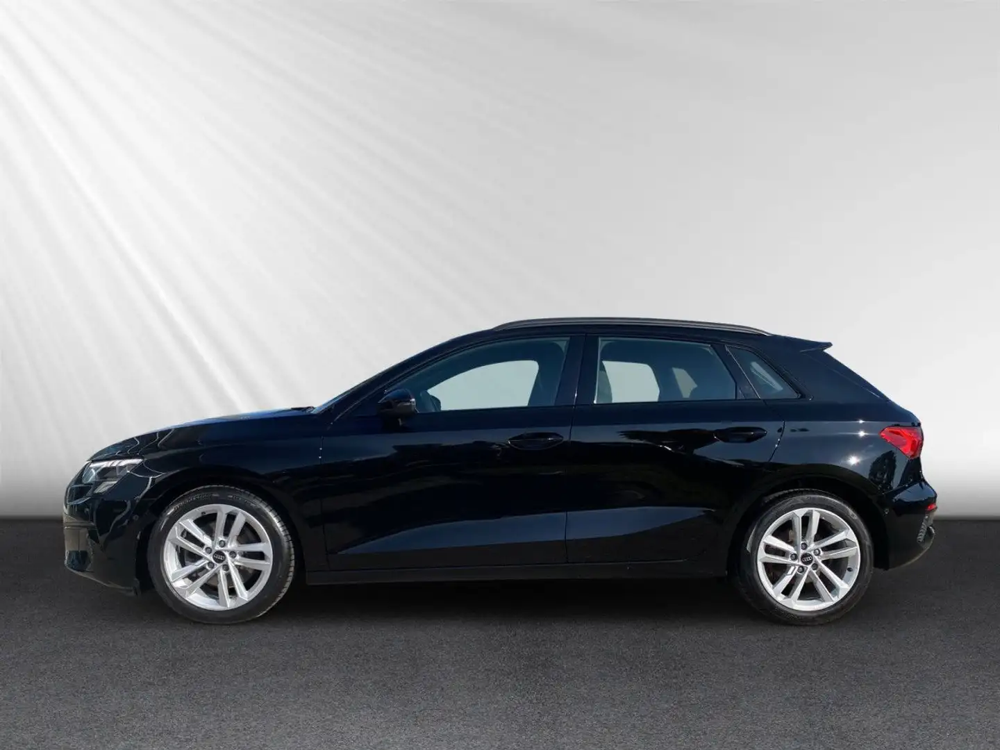 Audi A3 Sportback adv. 40 TDI quattro S tronic ACC LED Schwarz - 2