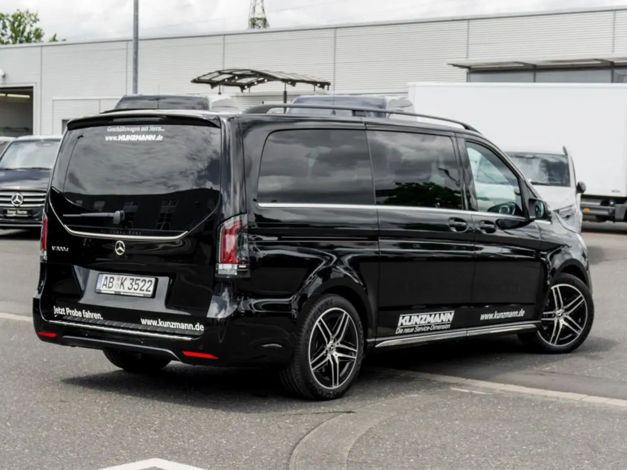 Mercedes-Benz V-Class 2026