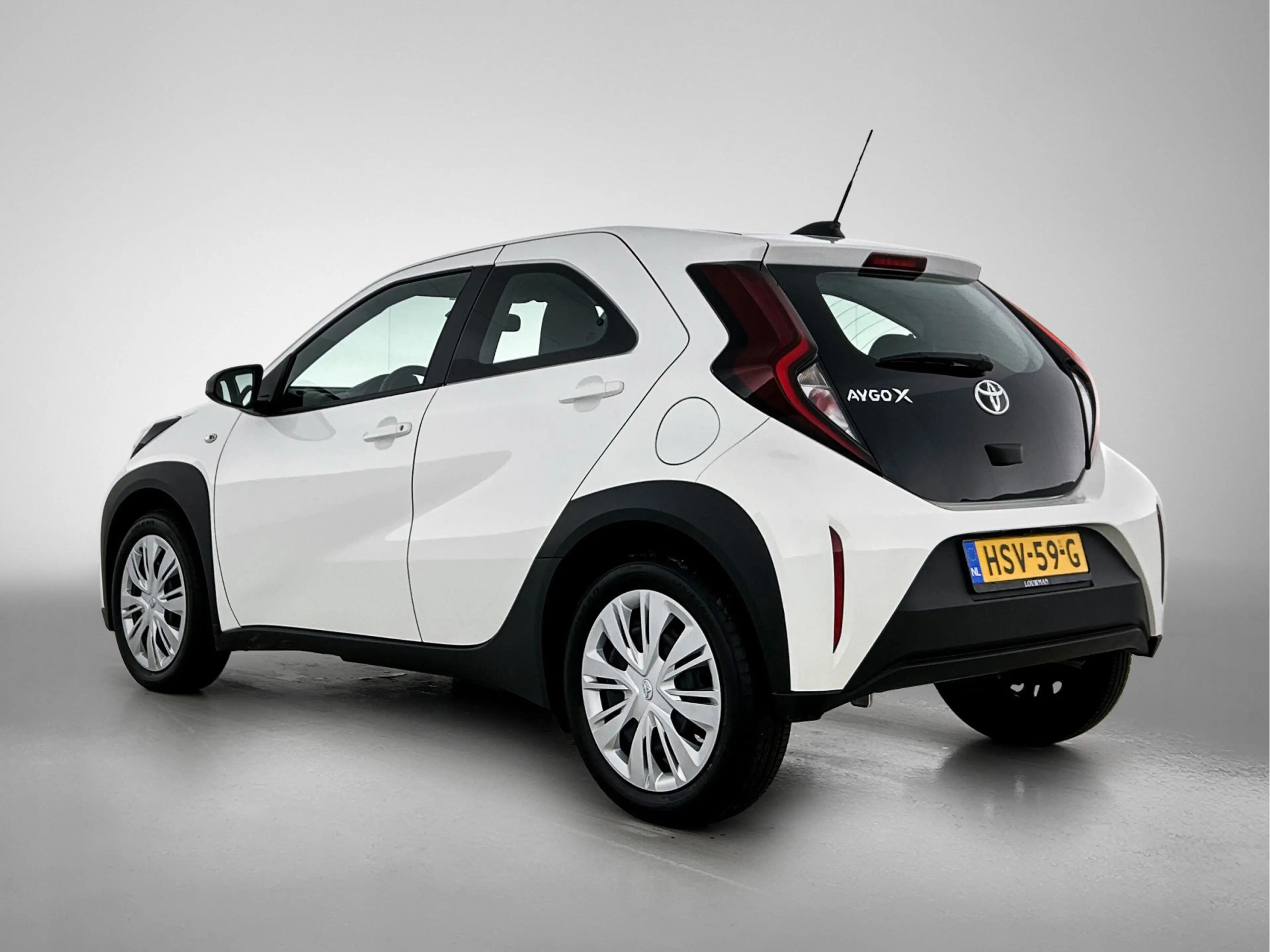 Toyota Aygo X 1.0 VVT-i MT Play | BTW voertuig | Apple CarPlay/A — photo 14