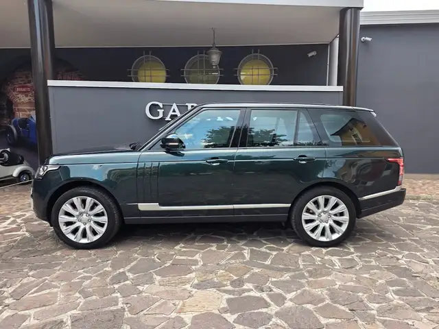 Land Rover Range Rover view 5