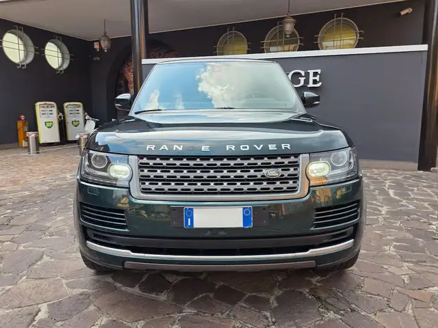 Land Rover Range Rover view 4