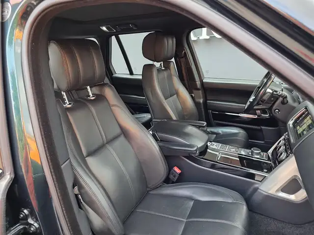 Land Rover Range Rover view 11