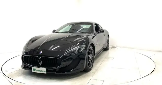 Maserati Granturismo view 3