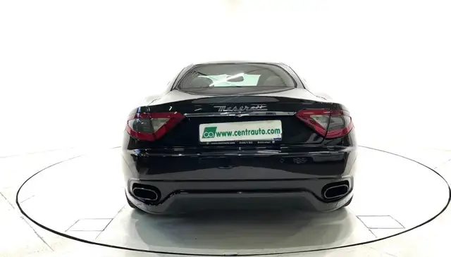 Maserati Granturismo view 4