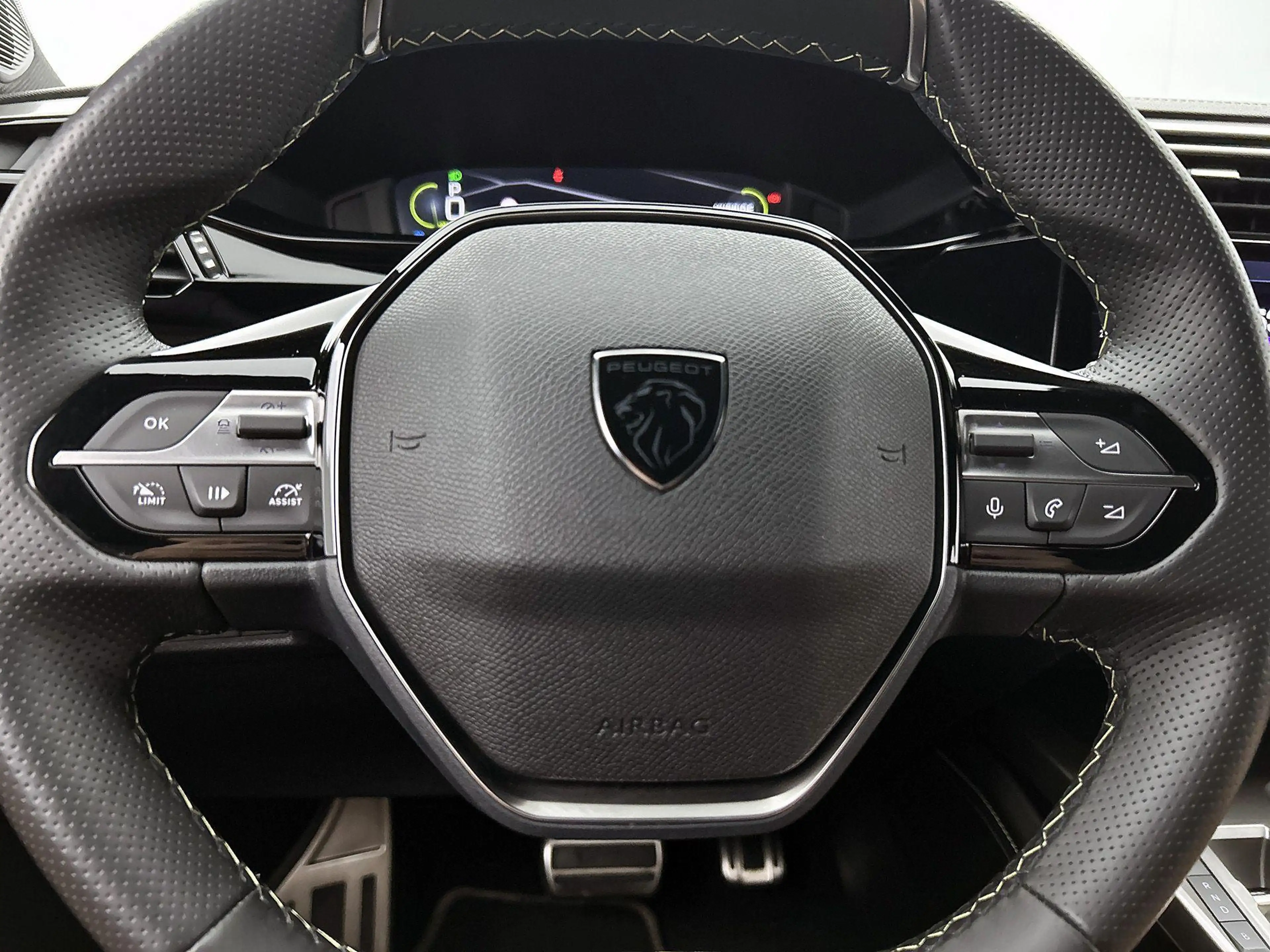 Peugeot 408 1.6 225pk HYbrid GT Automaat | Navigatie | Achteru — photo 13