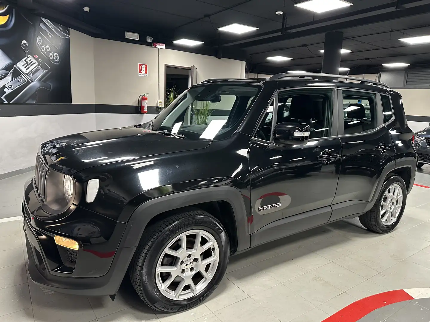 Jeep Renegade 2019 1.5 turbo t4 mhev Limited 2wd 130cv dct Zwart - 1