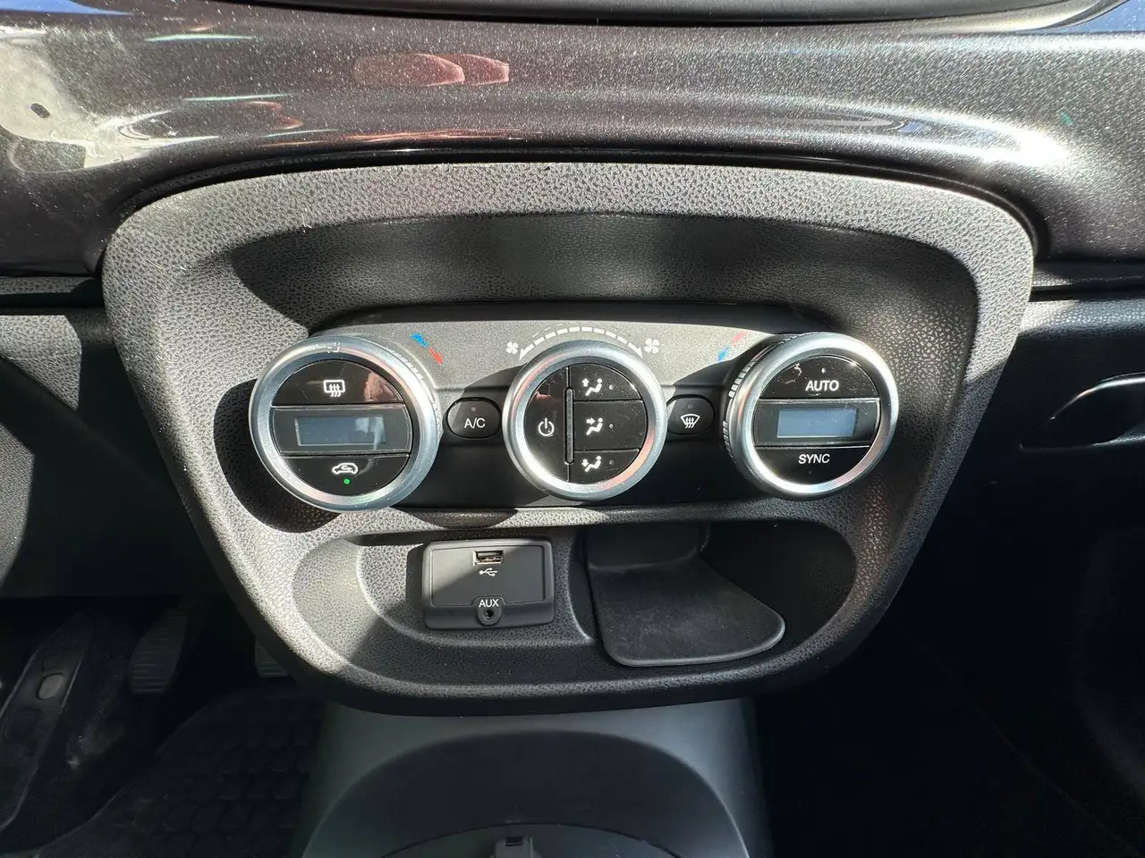 Fiat 500L снимка Fiat 500L