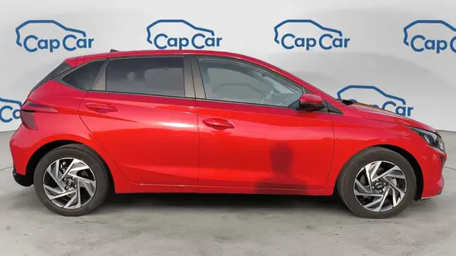 Hyundai i20 view 4