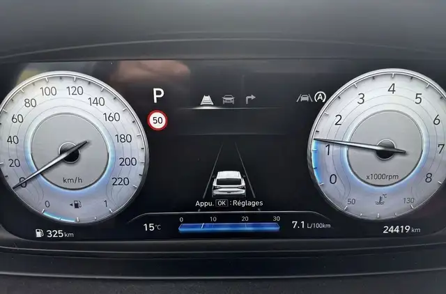 Hyundai i20 view 12