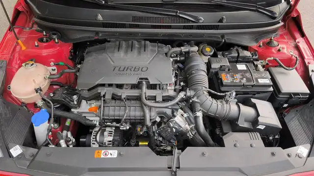 Hyundai i20 view 15