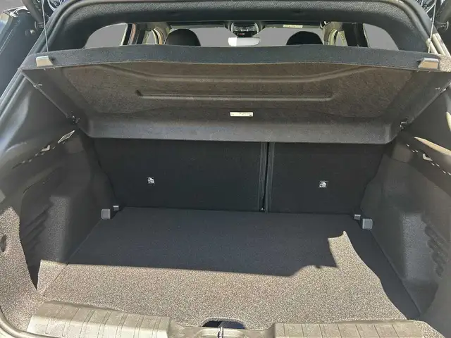 Jeep Avenger view 10