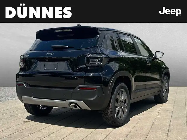 Jeep Avenger view 2