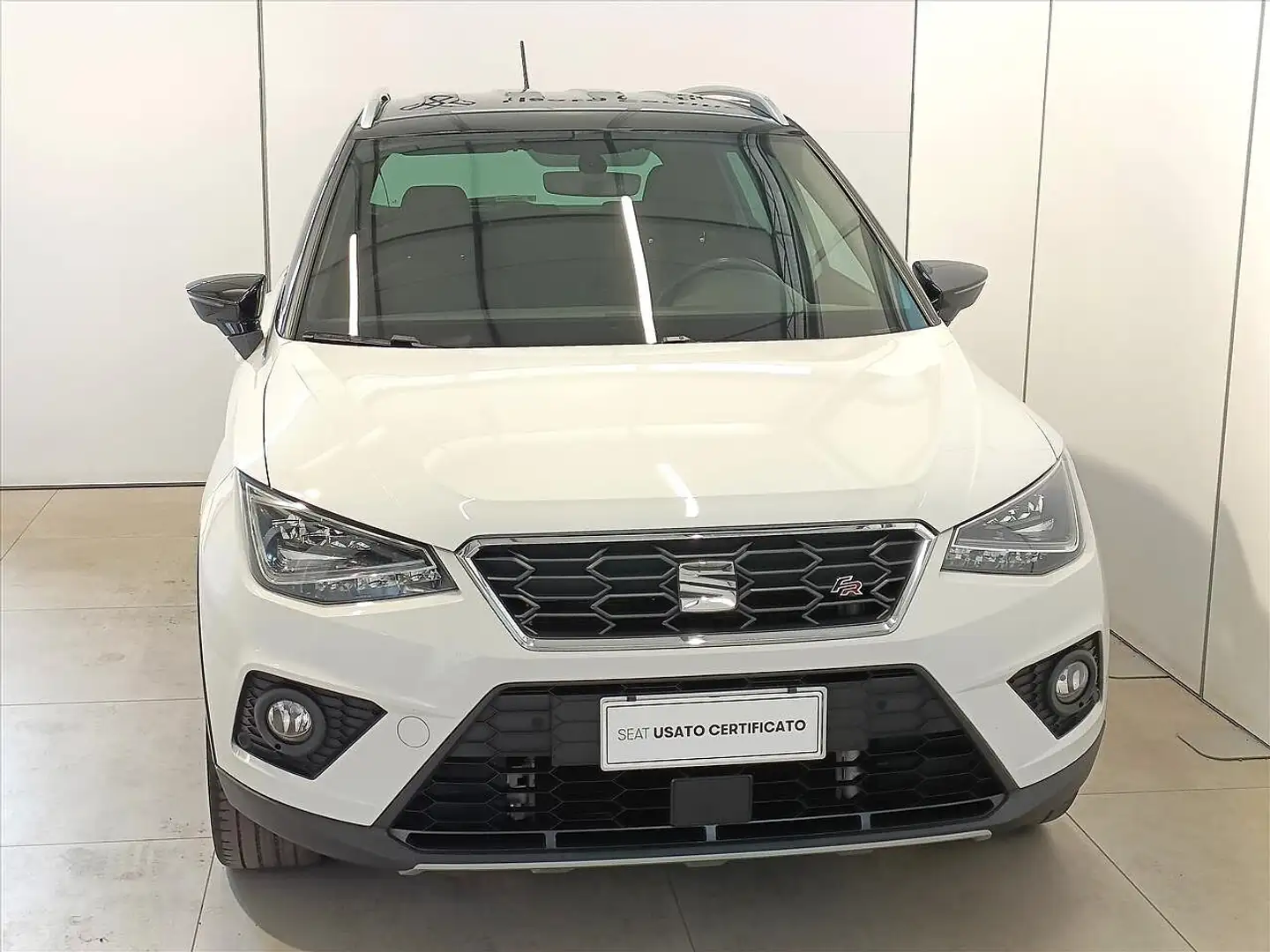 SEAT Arona 1.0 ECO TSI FR 95CV Bianco - 2
