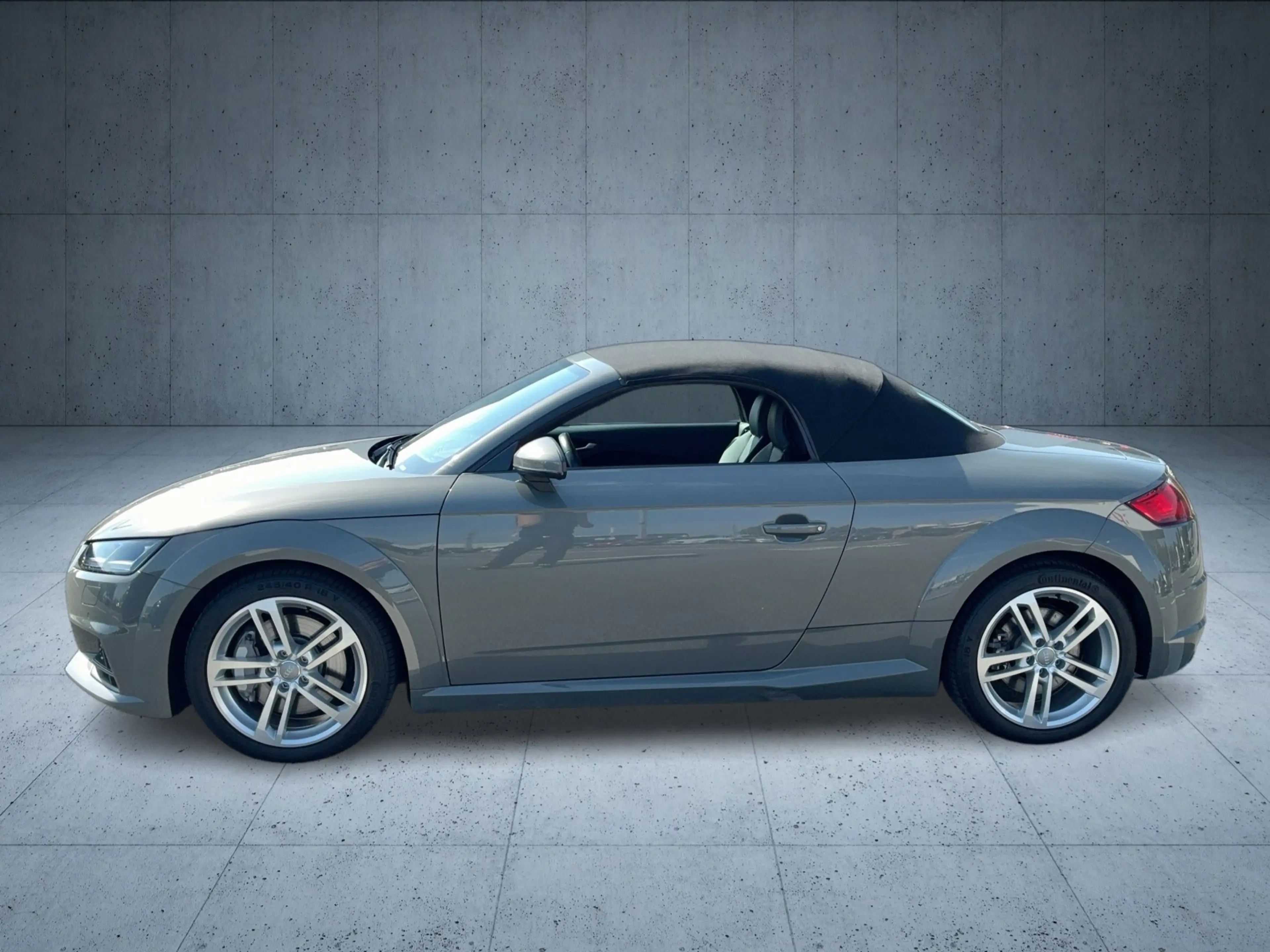 Audi TT Roadster 45 TFSI quattro 180(245)  S tronic — photo 3