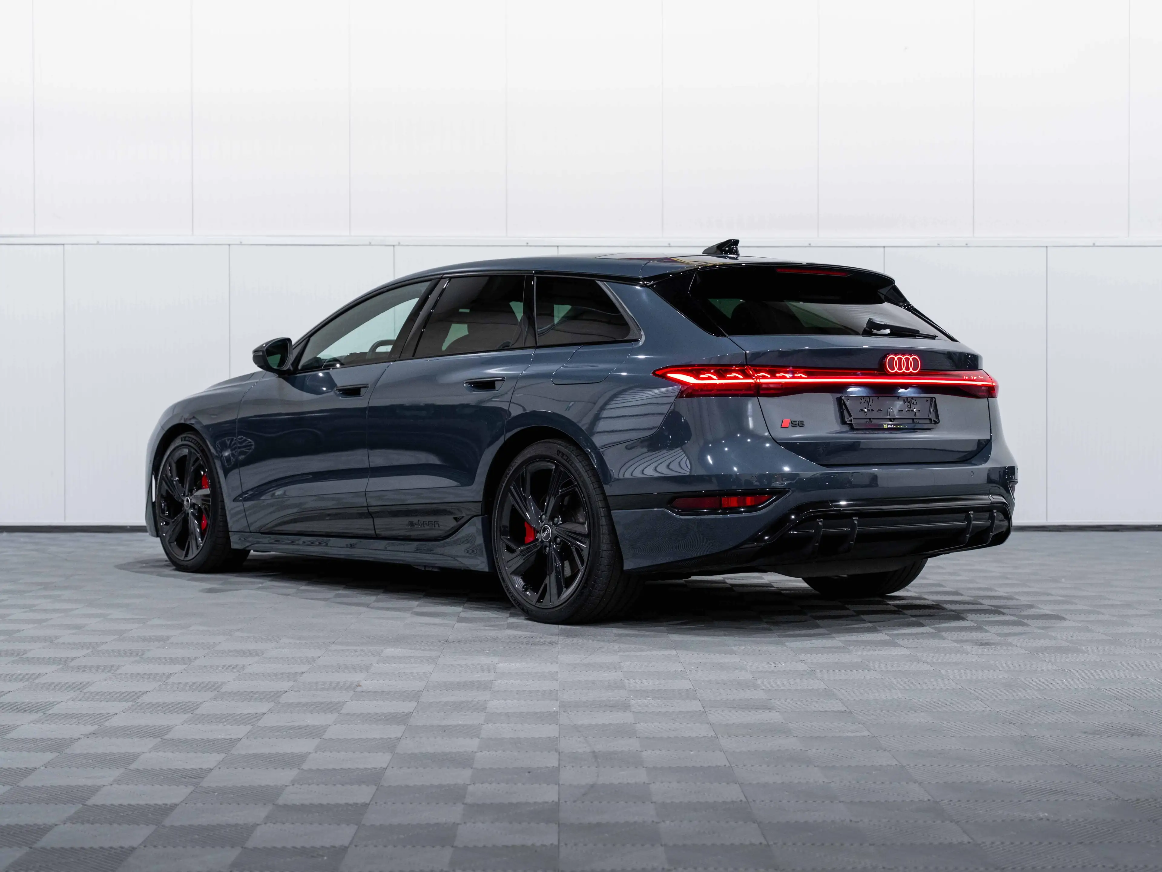Audi S6 e-tron Avant 370kw Sportzetels/Ventilatie/B&O/21inch/Trekhaak/Carbon — photo 3