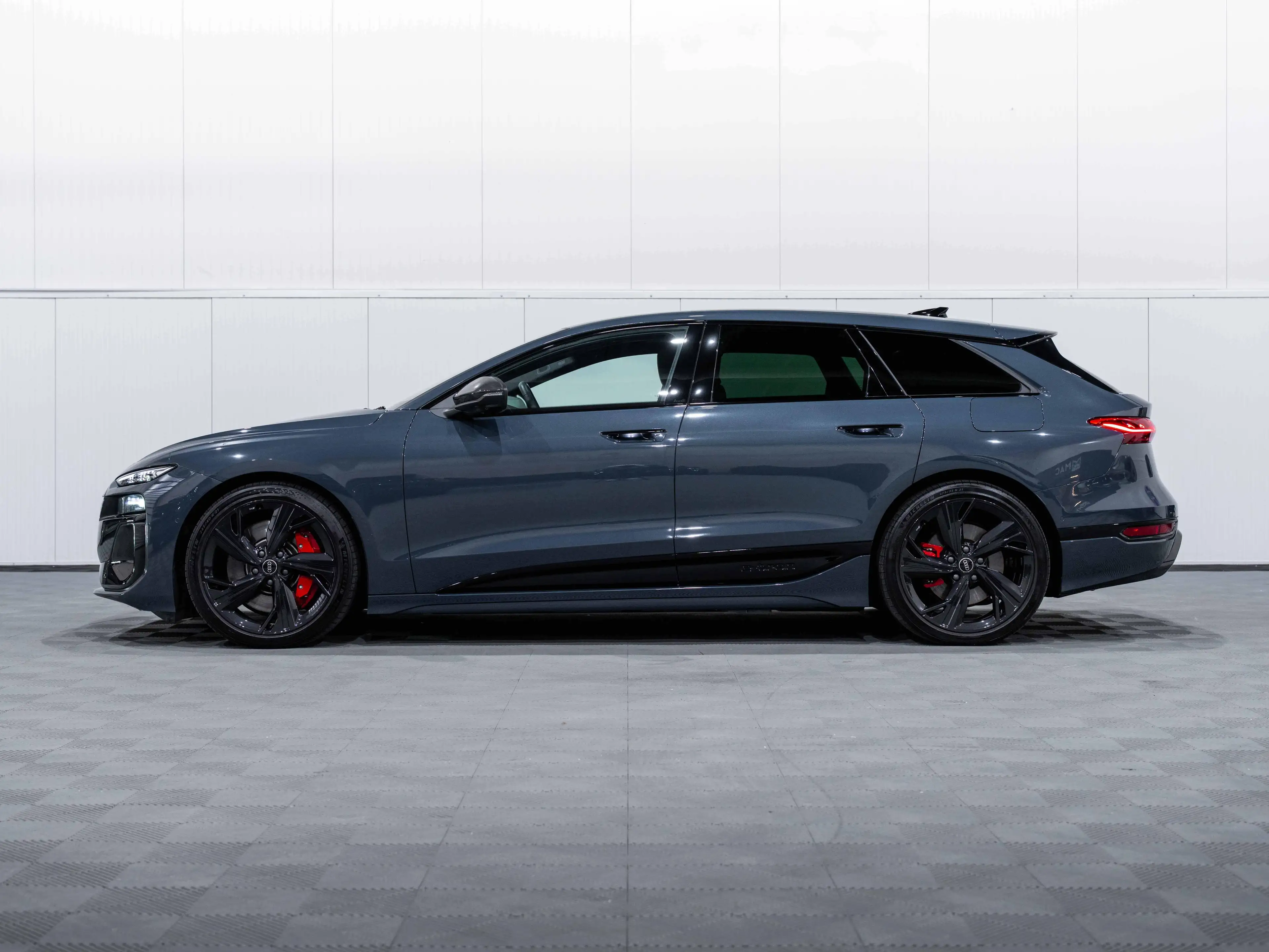 Audi S6 e-tron Avant 370kw Sportzetels/Ventilatie/B&O/21inch/Trekhaak/Carbon — photo 4