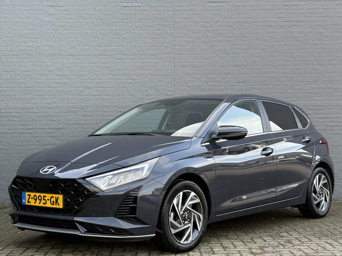 Hyundai i20 1.0 T-GDI 48V MHEV 100pk DCT Premium | Navigatie | Gris - 2