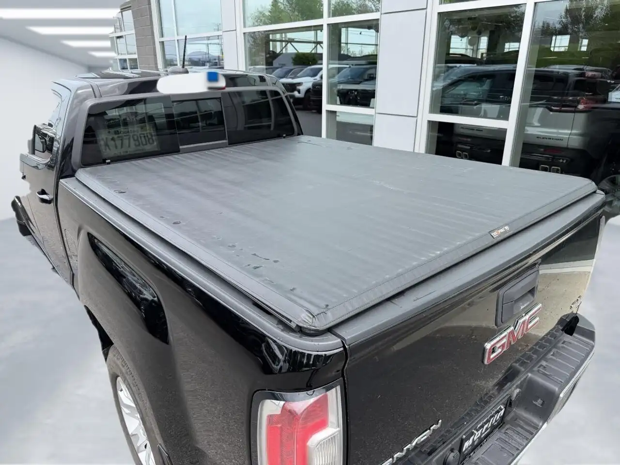 GMC Canyon снимка GMC Canyon